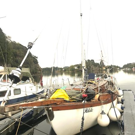 Готель Sailing Yachts - No Shower Берген Екстер'єр фото